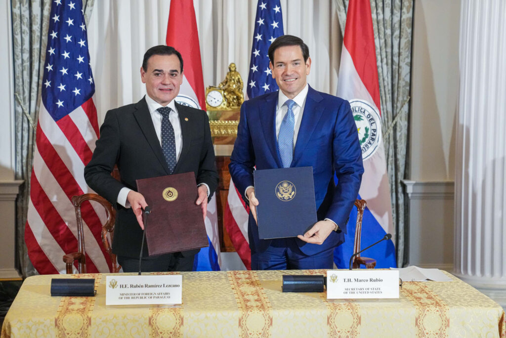 Crusoé: Governo Trump firma acordo de segurança com o Paraguai