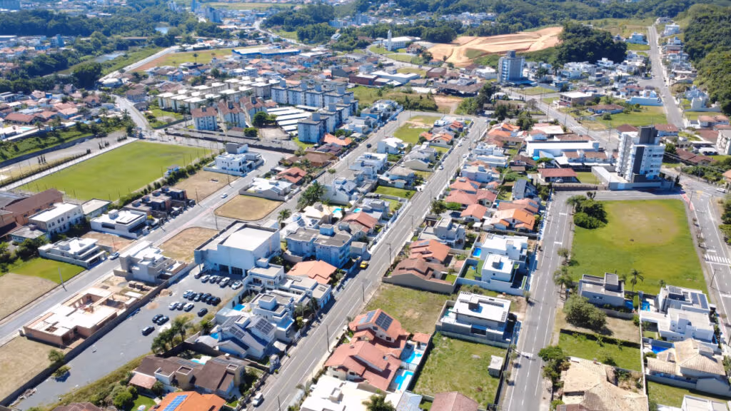 A cidade de Santa Catarina onde tradição alemã, indústria forte e montanhas moldam um jeito único de viver