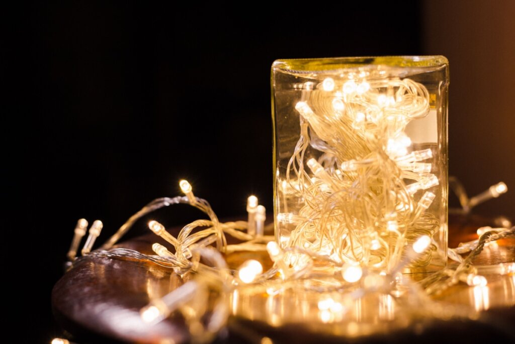 Luzes de Natal: como iluminar a casa gastando menos