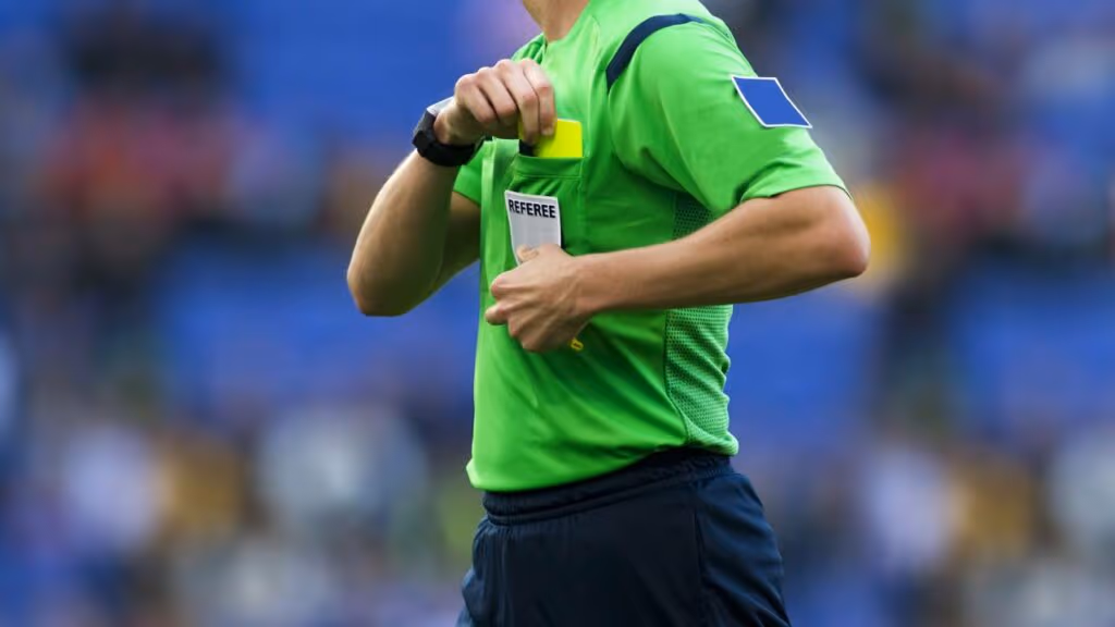 Morre no RJ um dos árbitro mais famosos do futebol brasileiro, o índio