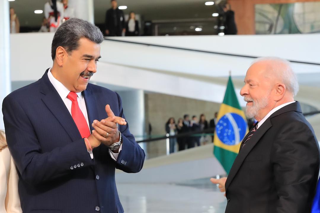 Crusoé: Lula e Maduro conversando sobre paz?