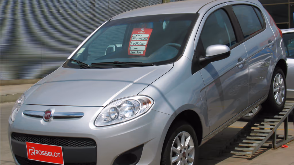 Esse Palio 1.0 baratinho é ideal para quem busca manutenção barata e não se complicar no fim do mês