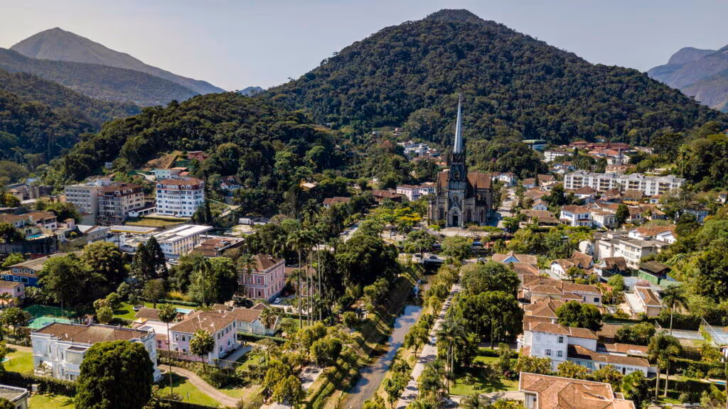 A cidade da serra que se tornou um refúgio de quem busca uma vida tranquila