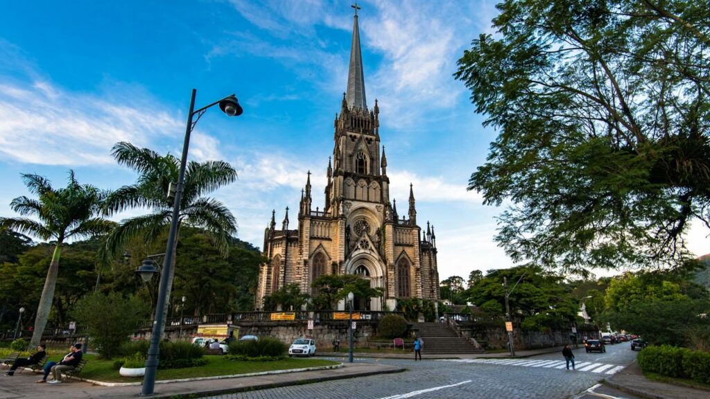 A cidade da serra que se tornou um refúgio de quem busca uma vida tranquila