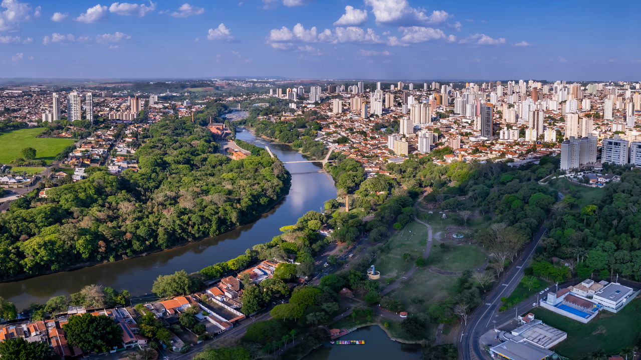 A cidade do interior que virou sinônimo de qualidade de vida e tecnologia