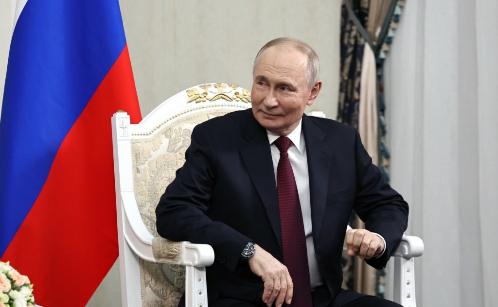 Crusoé: Putin acusa europeus de sabotar paz na Ucrânia