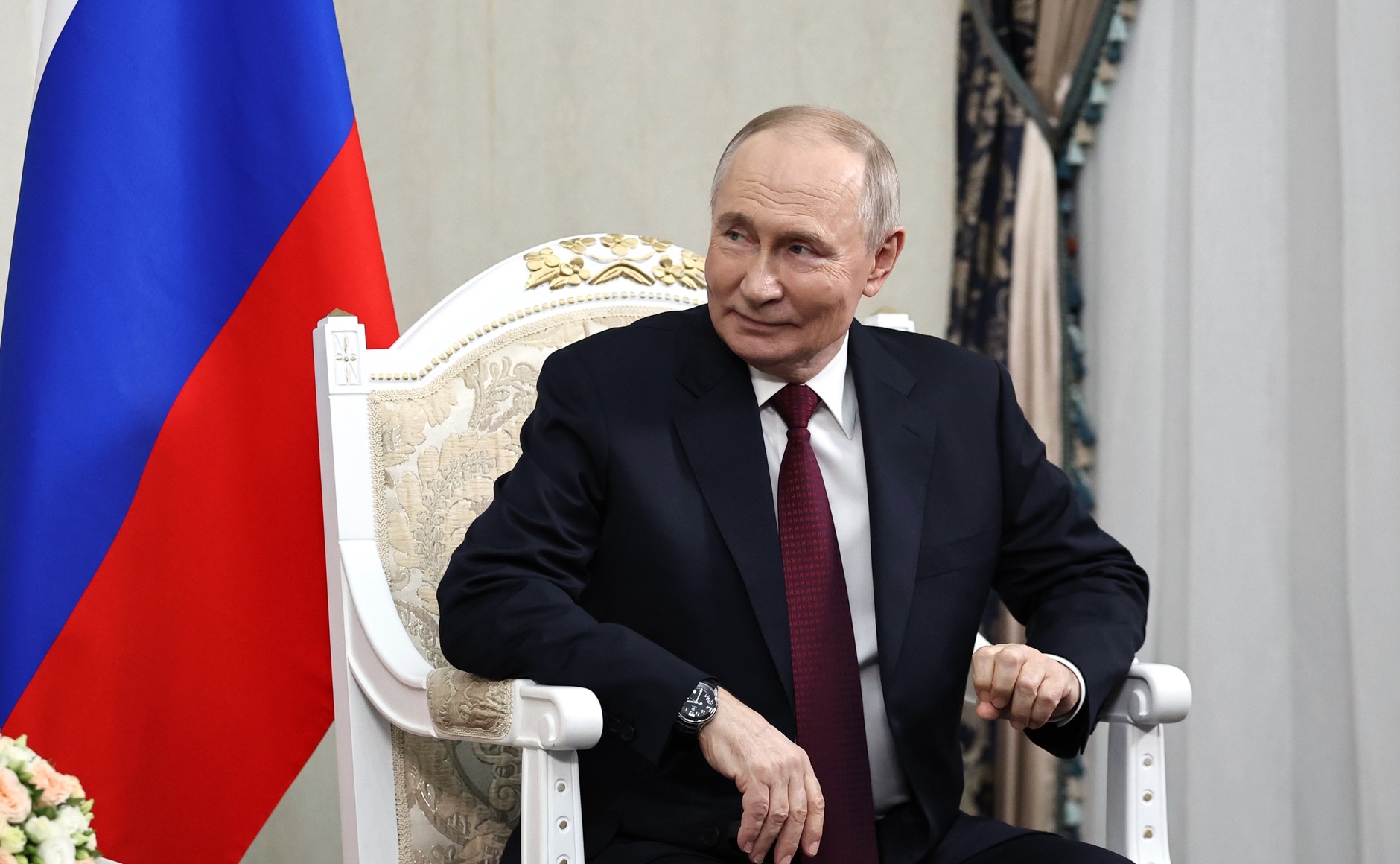 Crusoé: Putin acusa europeus de sabotar paz na Ucrânia