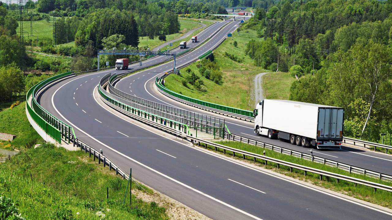Uma rodovia de U$ 2 bilhões conectando dezenas de pedágios de ida e volta
