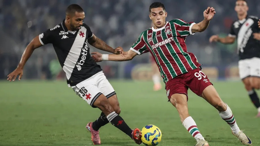 Vasco vence Fluminense e garante duelo com Corinthians na final da Copa do Brasil