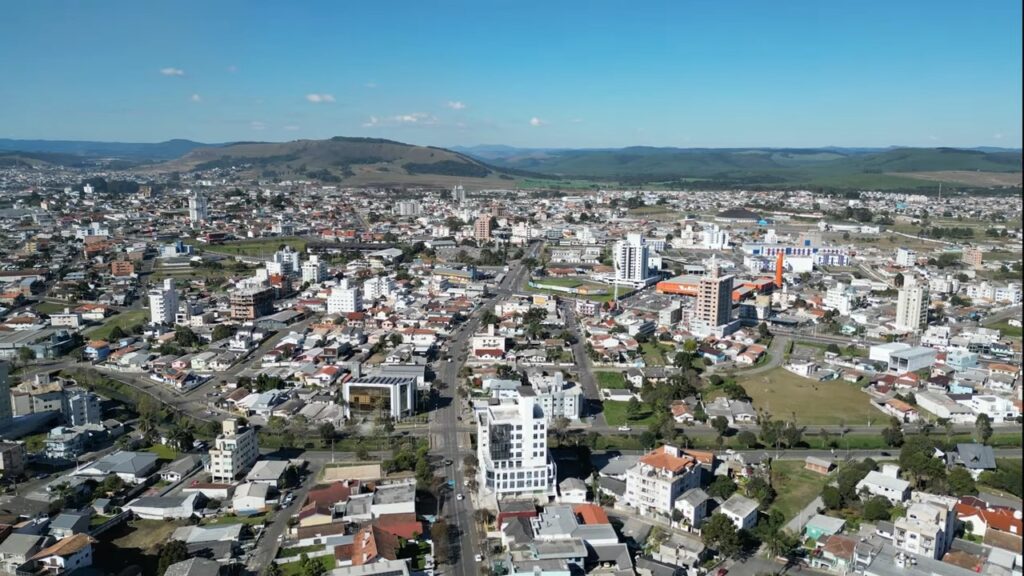 Cidade fundada em 1766 está conquistando quem foge do estresse urbano e quer viver bem