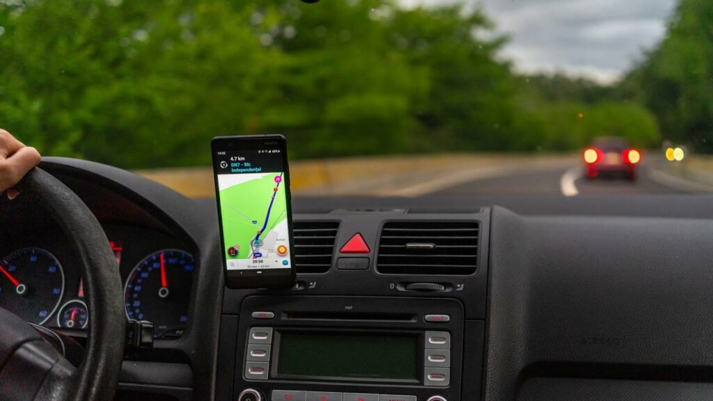 Como configurar o GPS do Waze corretamente para rotas mais precisas