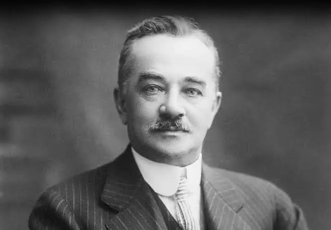 Do zero ao império de chocolate bilionário! A história por trás da Hershey’s