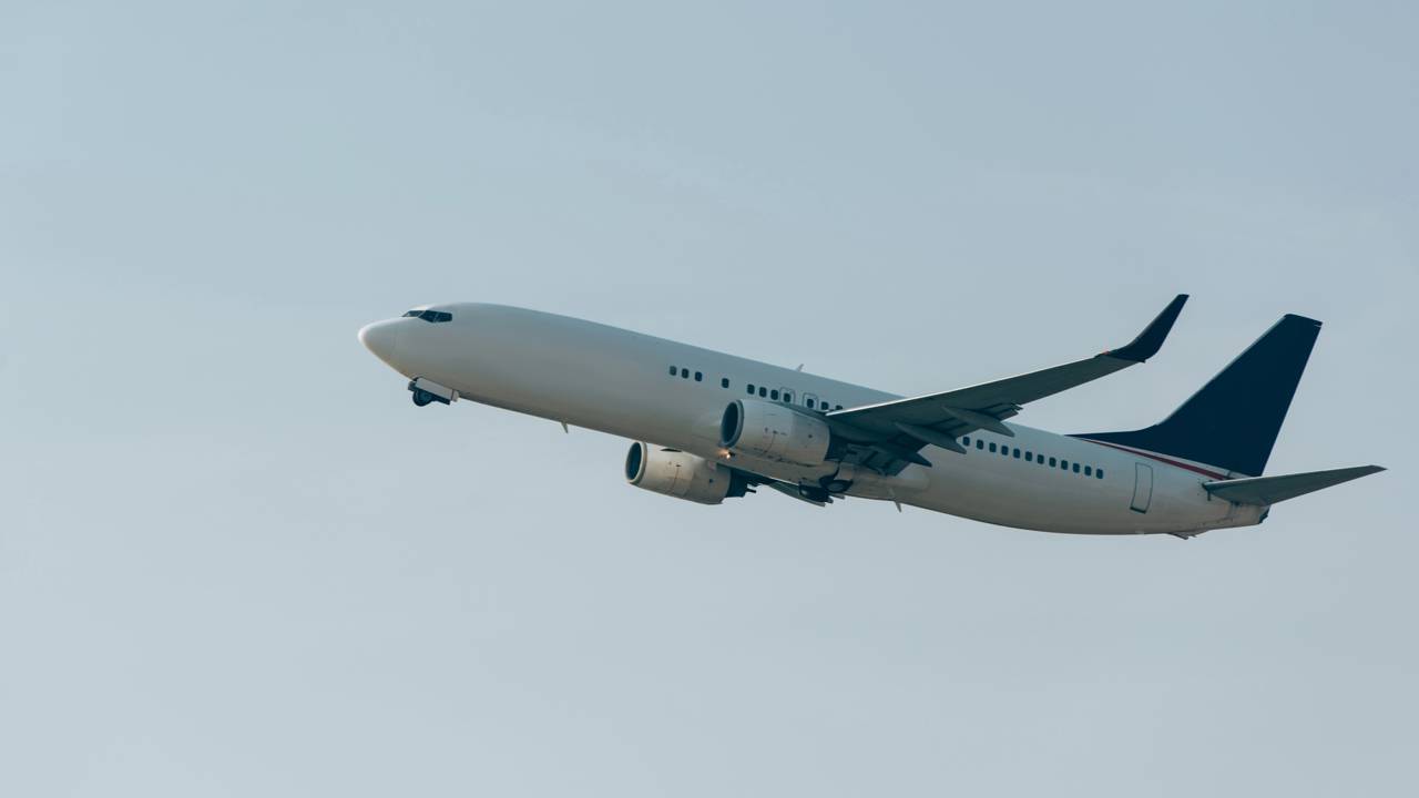 Como os aviões conseguem voar mesmo sendo tão pesados