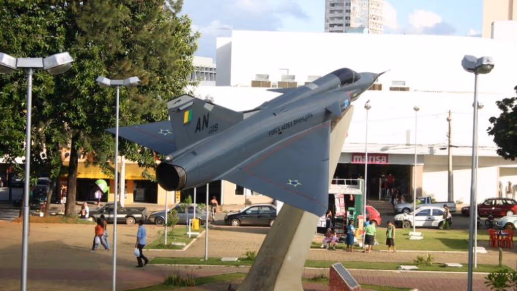 A cidade apelidada de Trevo do Brasil conecta o país e abriga o maior polo farmacêutico da América Latina