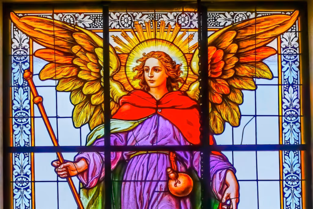 7 arcanjos: conheça a missão de cada um deles