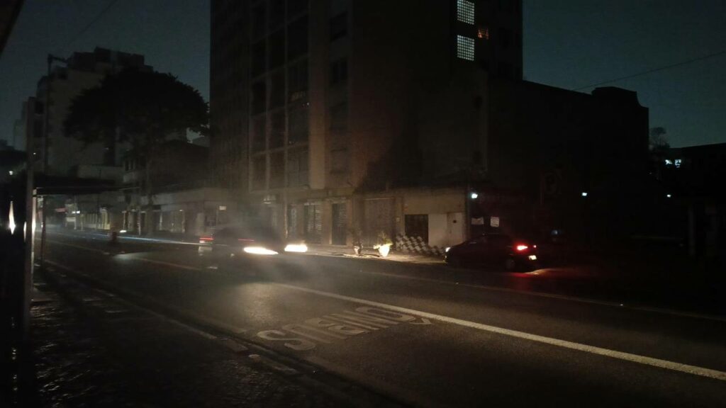 Como pedir ressarcimento após apagão da Enel em São Paulo