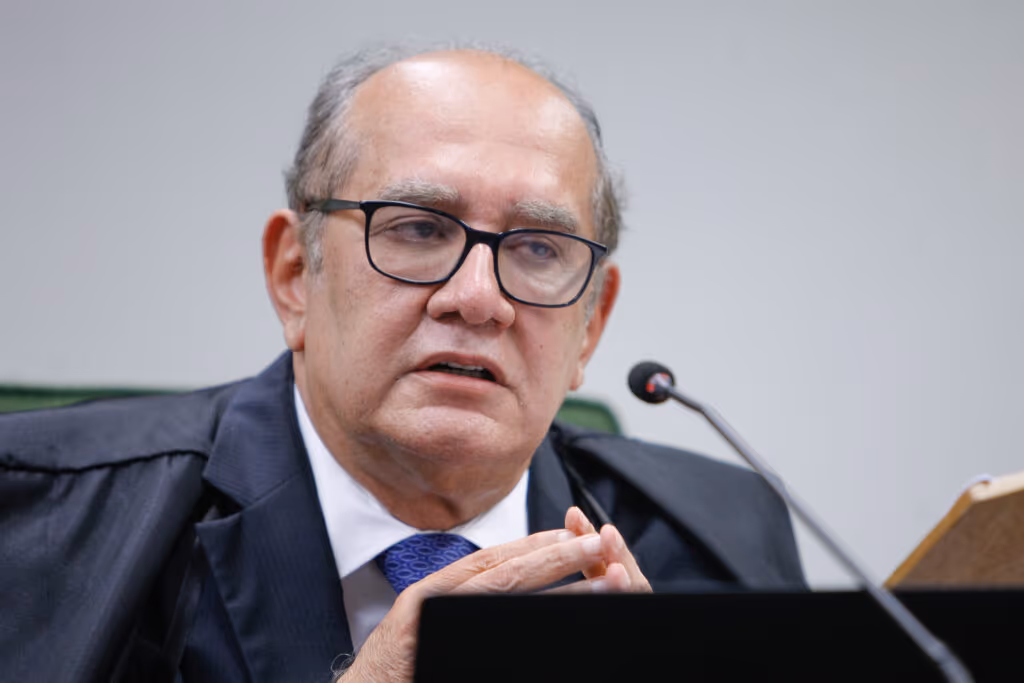 Crusoé: Recuo de Gilmar Mendes mantém blindagem do STF