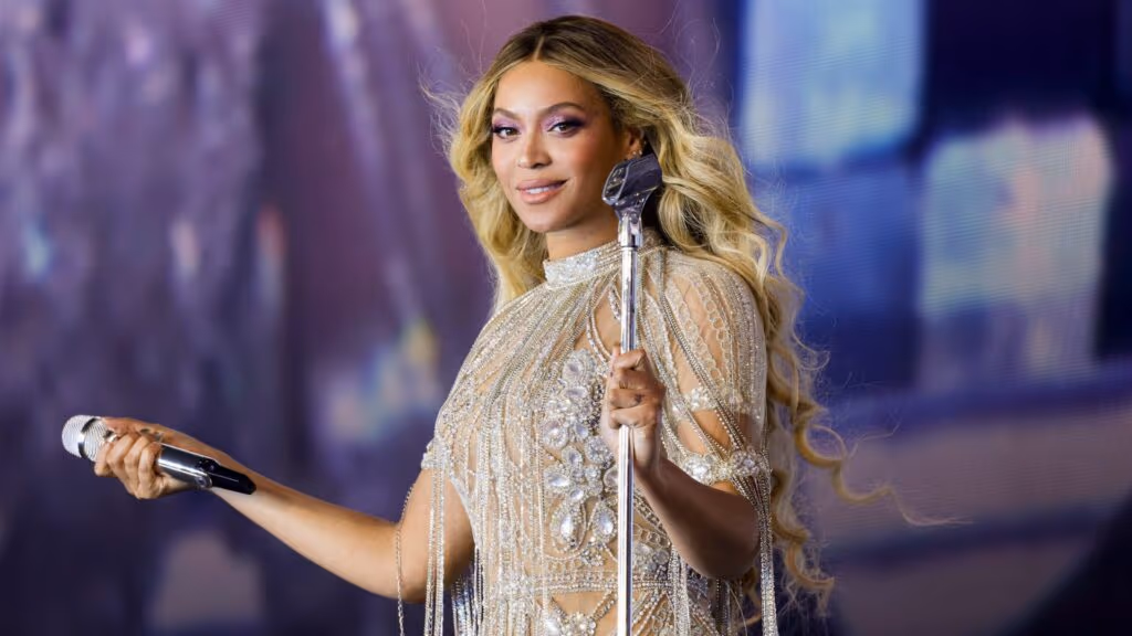 Beyoncé entra oficialmente para a lista de artistas bilionários