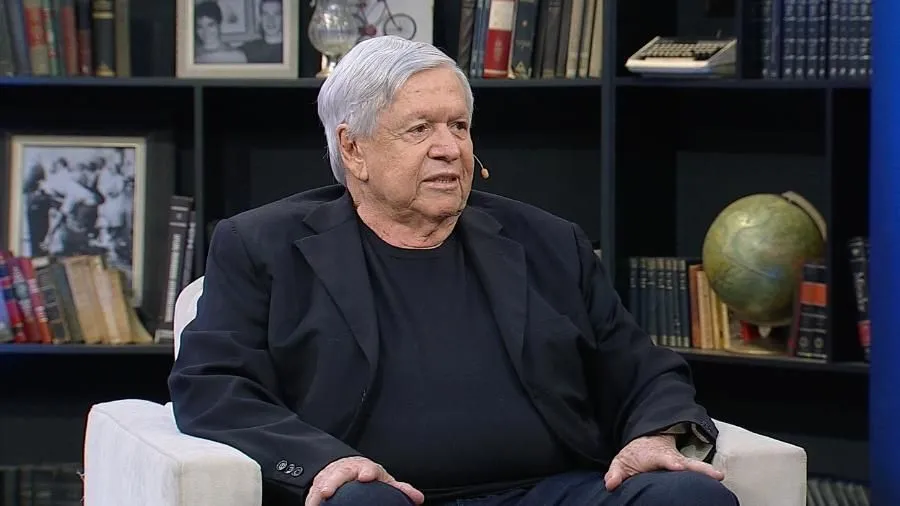 Boni expõe regra da Globo que veta determinados figurinos