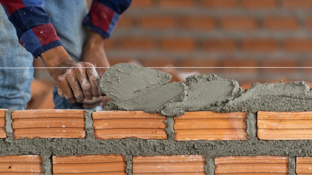 Quanto custa construir uma casa de 100m2 no Brasil hoje