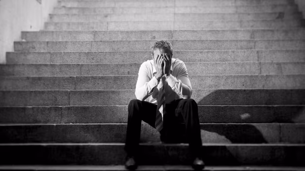 O erro fatal que faz pessoas inteligentes perderem tudo por nada