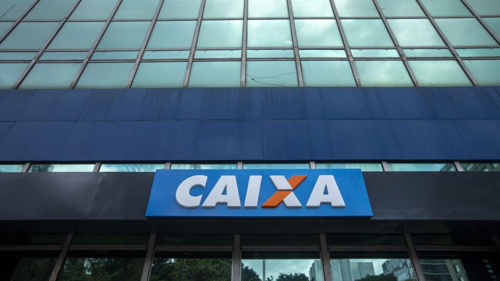 Beneficiário que tem conta na Caixa ou Banco do Brasil podem receber ainda no dia 15 - Créditos: depositphotos.com / casadaphoto