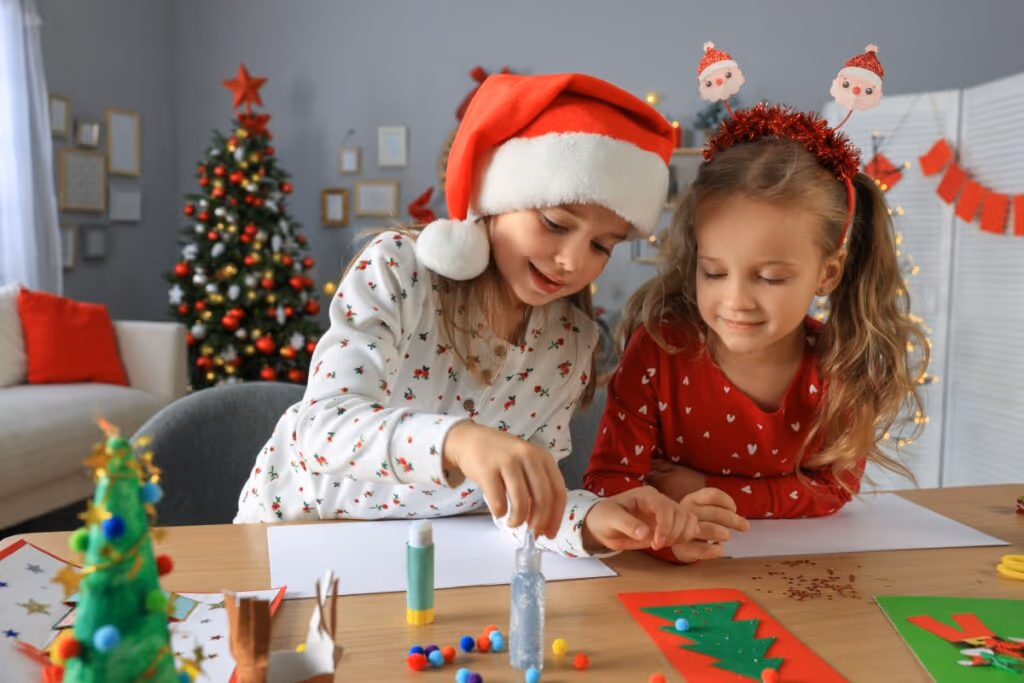 TEA e fim de ano: 8 dicas para acolher crianças autistas nas festas