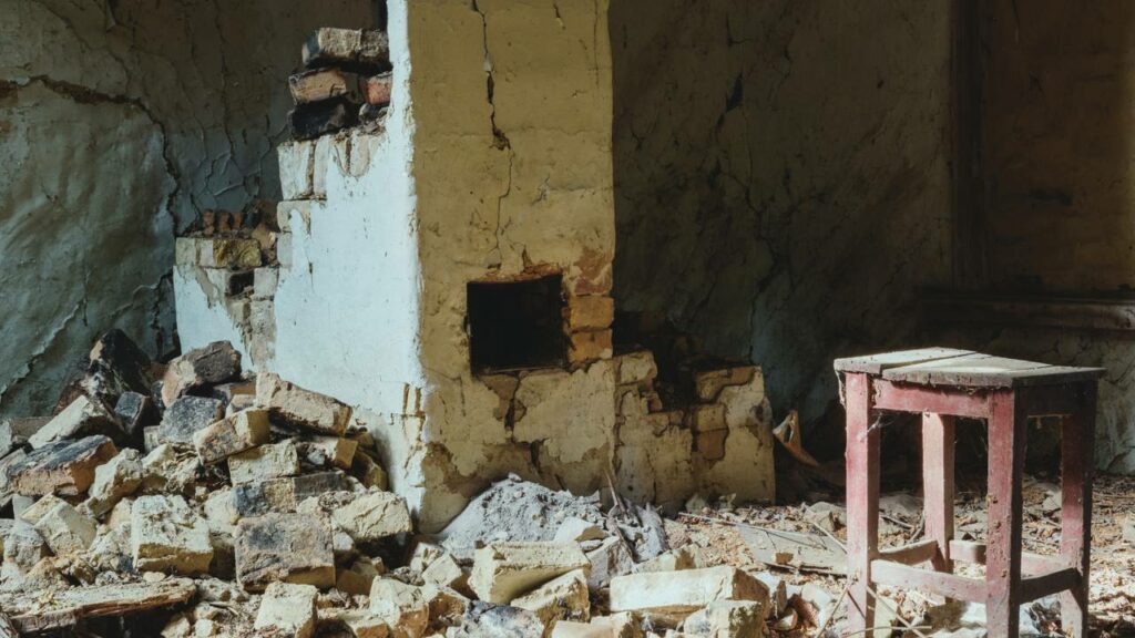 Marido e mulher passam 240 dias renovando casa antiga e resultado é incrível