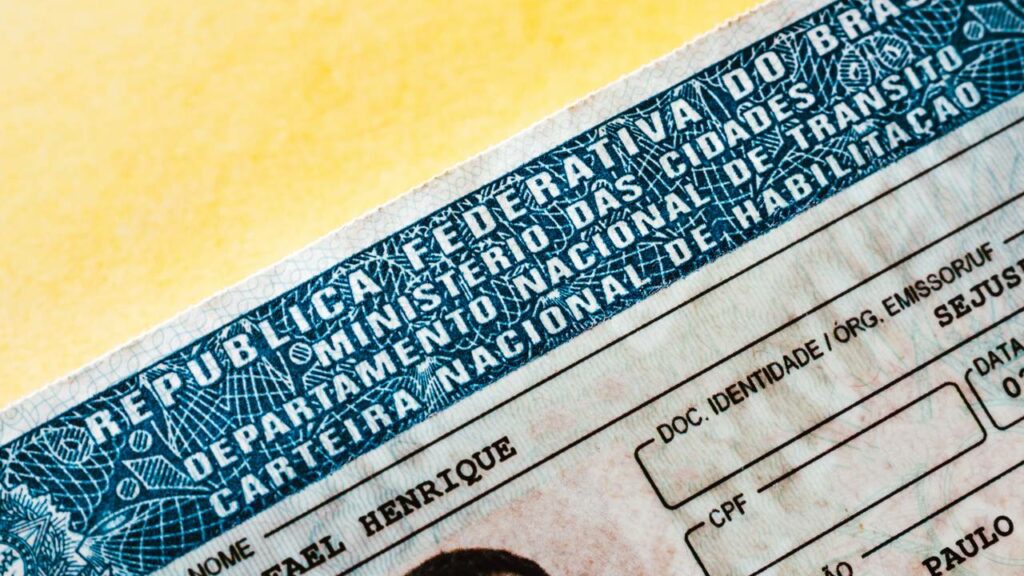 Projeto estuda renovar automaticamente a CNH de bons motoristas - Créditos: depositphotos.com / rafapress