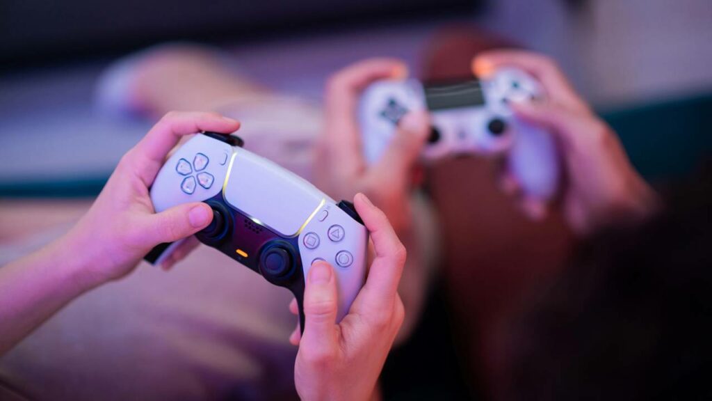 Funções escondidas do controle do PS5 que muitos jogadores não usam e fazem diferença na jogabilidade