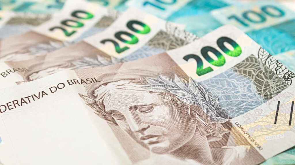 Abono é de até um salário mínimo - Créditos: depositphotos.com / rmcarvalhobsb