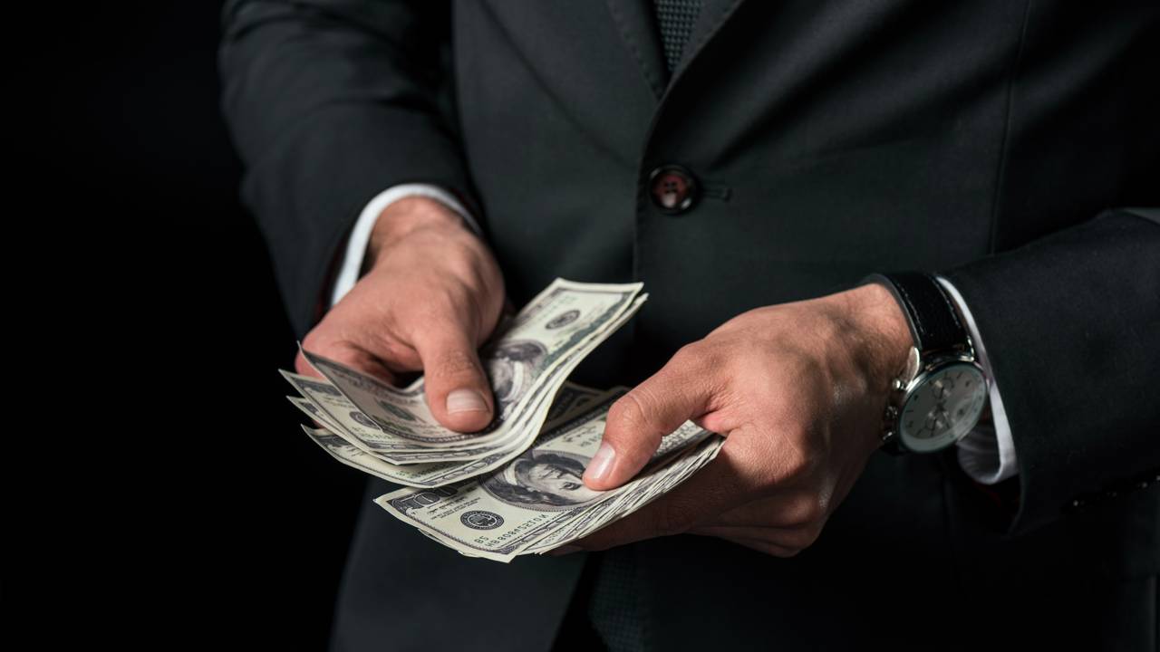 Essas carreiras permitem trabalhar remoto para o exterior e receber em dólar