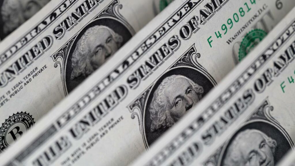 Quanto custa o dólar hoje, 14/12? Preço da moeda americana chama atenção de quem acompanha o mercado