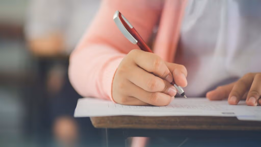 Concurso da Câmara Municipal de Rio Verde (GO) abre mais de 650 vagas com salários de até R$ 7,7 mil