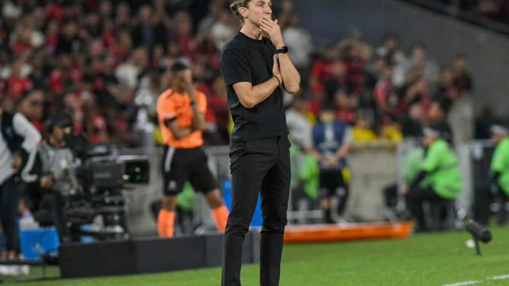 Filipe Luís pode deixar o Flamengo mesmo após a Libertadores?