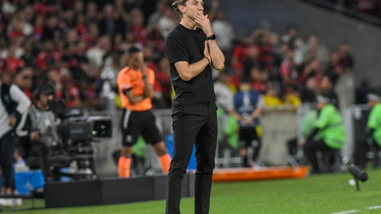 Bomba! Flamengo demite Filipe Luís na calada da noite