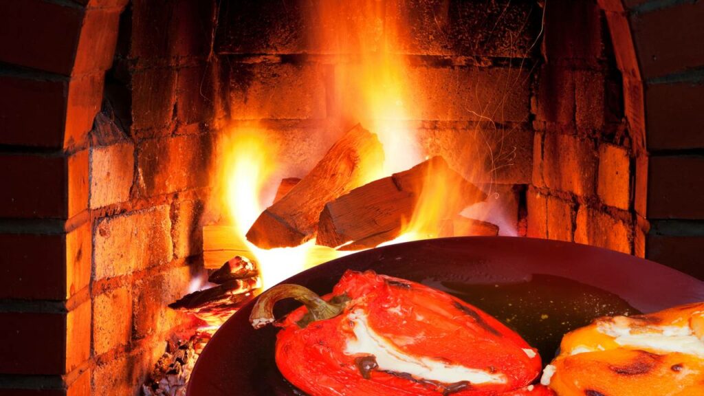 Como fazer um fogão a lenha simples com tijolo vermelho e cimento