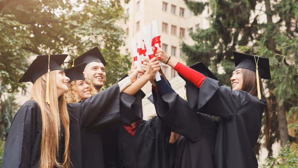 As profissões que mais empregam recém-formados em 2025