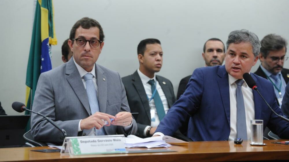 Comissão do Congresso aprova LDO de 2026 com prazo para execução de emendas