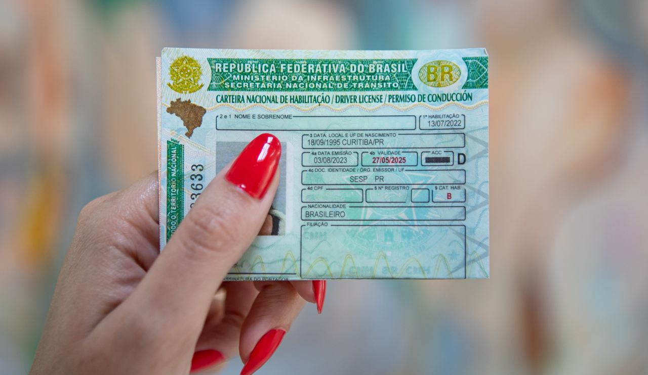 Nova CNH permite tirar carteira de motorista sem autoescola e com custo menor