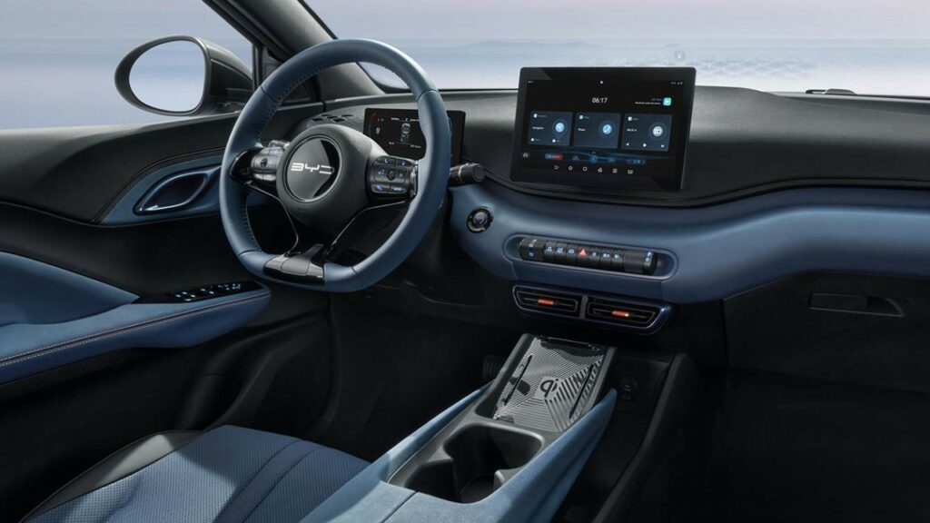 O que muda na versão 2026 do Dolphin Mini e por que esse elétrico barato pode virar febre nas ruas