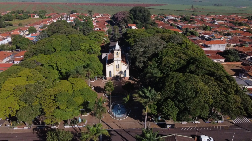 Muitos estabelecimentos fecham nesse dia - Reprodução/Prefeitura de Santa Lúcia