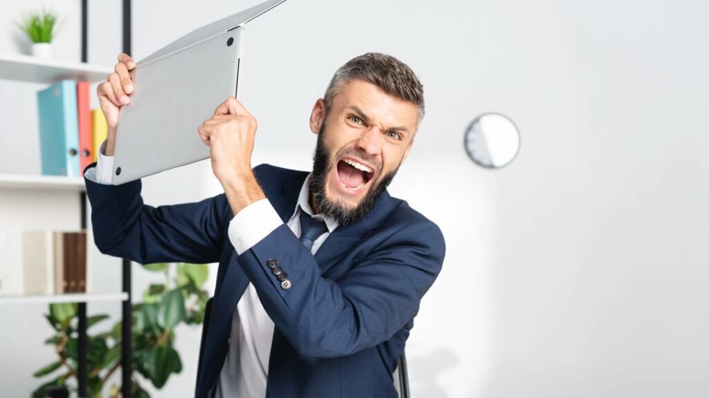O que diz a psicologia sobre quem fica irritado o tempo todo?