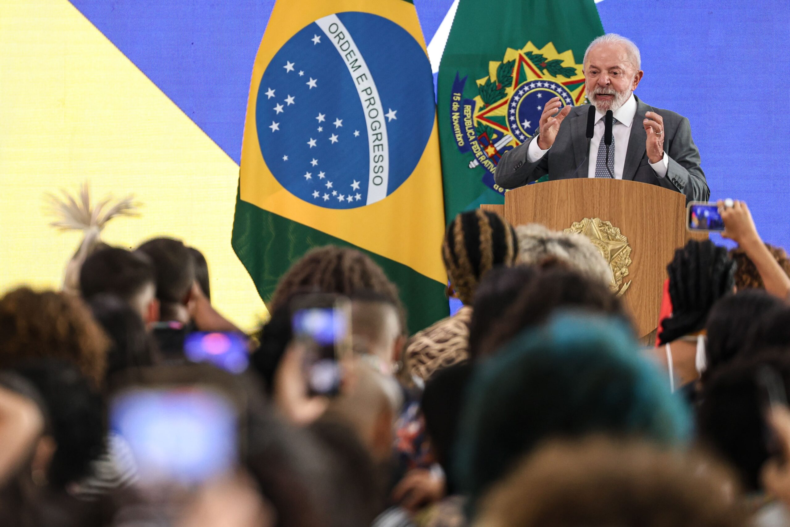 Crusoé: Lula pode virar elo entre Maduro e Trump?