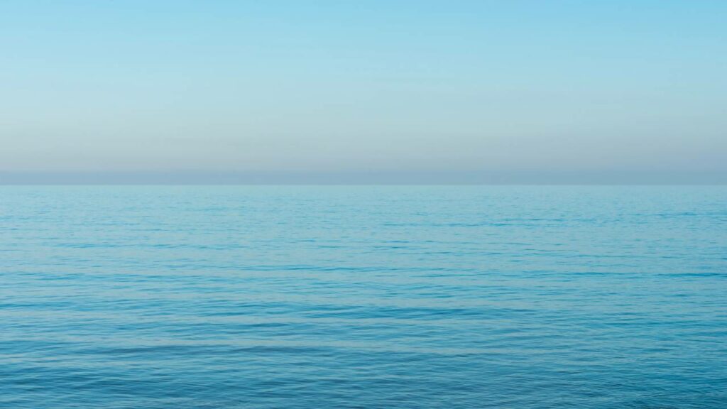 Casal sofre assalto de caiaque em alto-mar em São Vicente