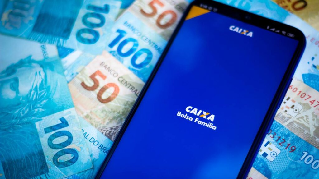 Benefício pode ser conferido e movimento pelo app oficial da Caixa - Créditos: depositphotos.com / rafapress