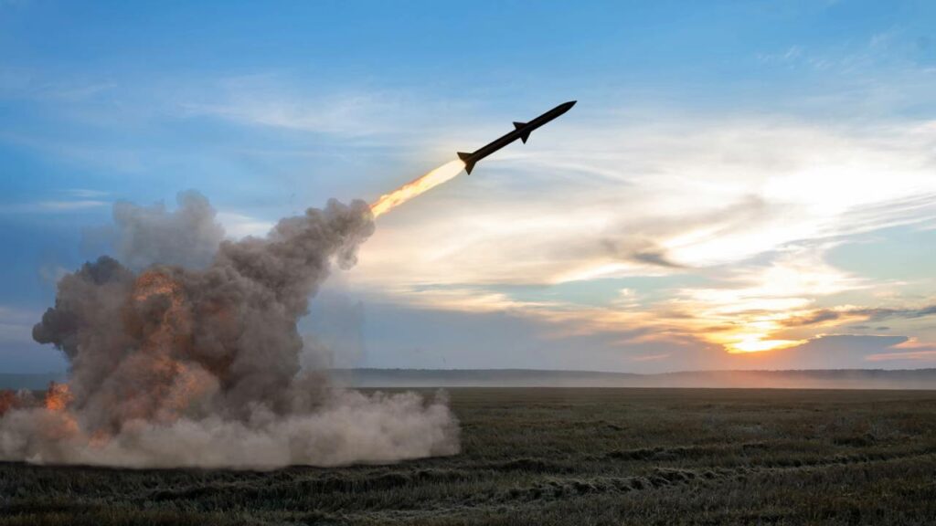 Aquisições recentes do Peru contam com lançadores de foguetes, aviões de combate e tanques de guerra (imagem ilustrativa) - Créditos: depositphotos.com / Lepasik