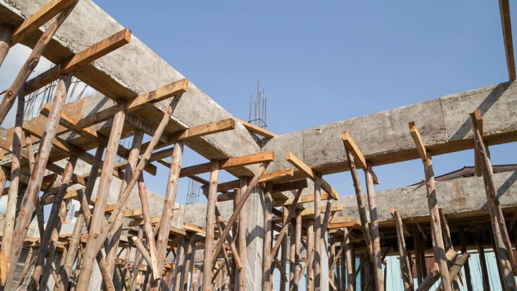 Esse é o melhor molde para fazer postes de cimento