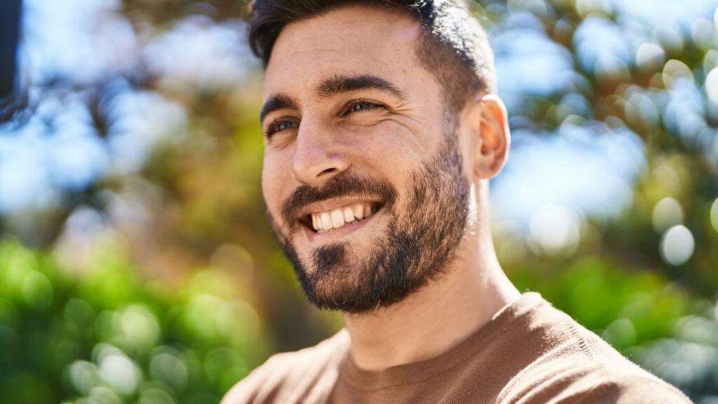 Se livrar de sentimentos antigos, medos e traumas serão a chave para o renascimento desses signos - Créditos: depositphotos.com / Krakenimages.com