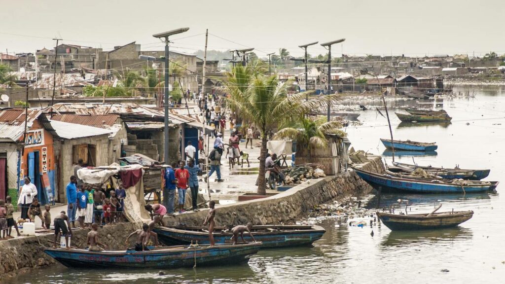 Homem viaja a todos os países e revela qual a cidade mais suja do mundo
